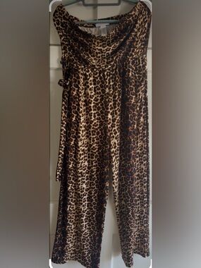 Cosmic Beauty Leopard Print Strapless Jumpsuit 2X Wide Leg with Pockets & Belt